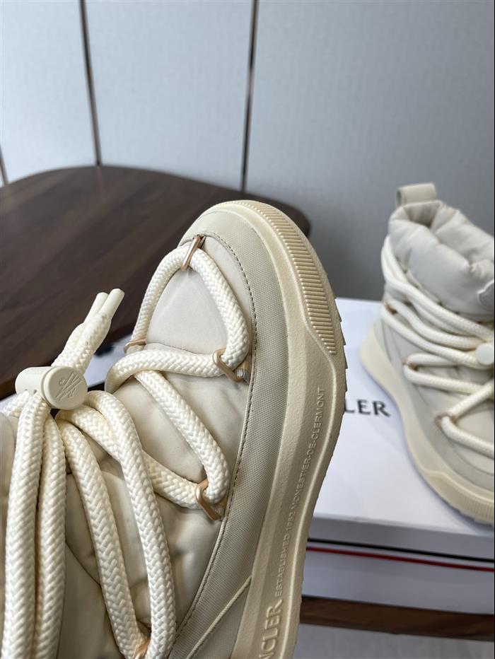 2025112816444628 340